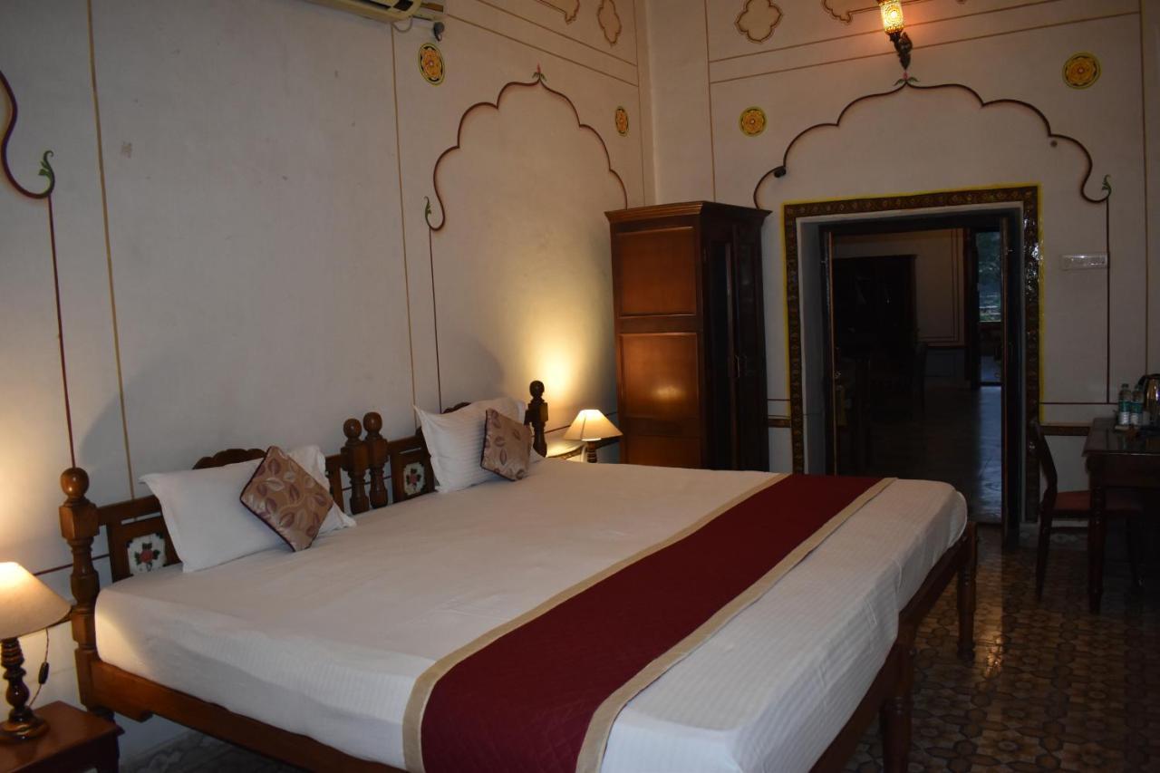 Hotel Nawal Sagar Palace - Būndi Exterior foto