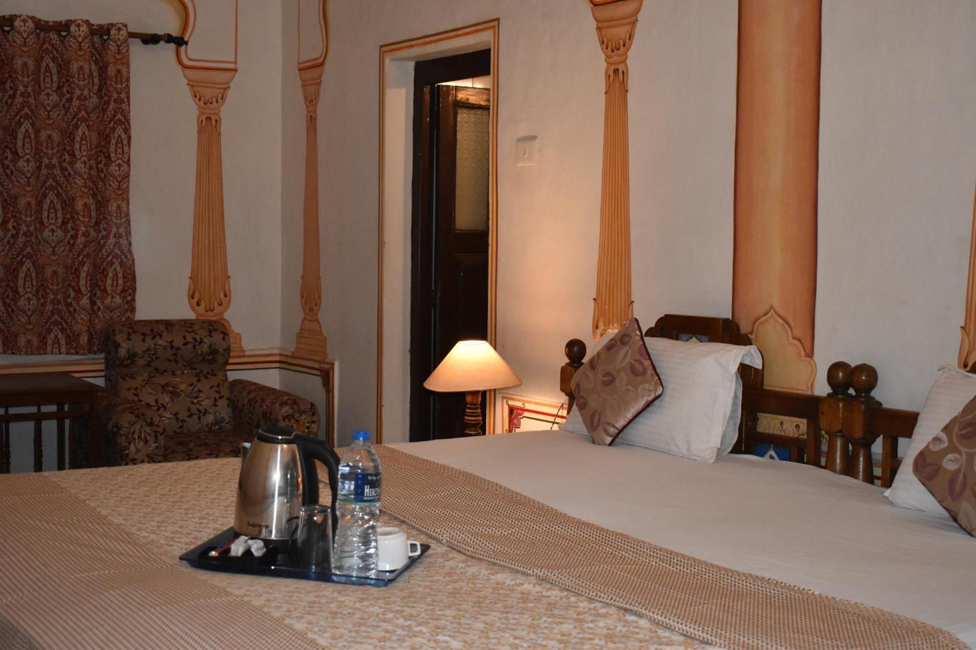 Hotel Nawal Sagar Palace - Būndi Quarto foto